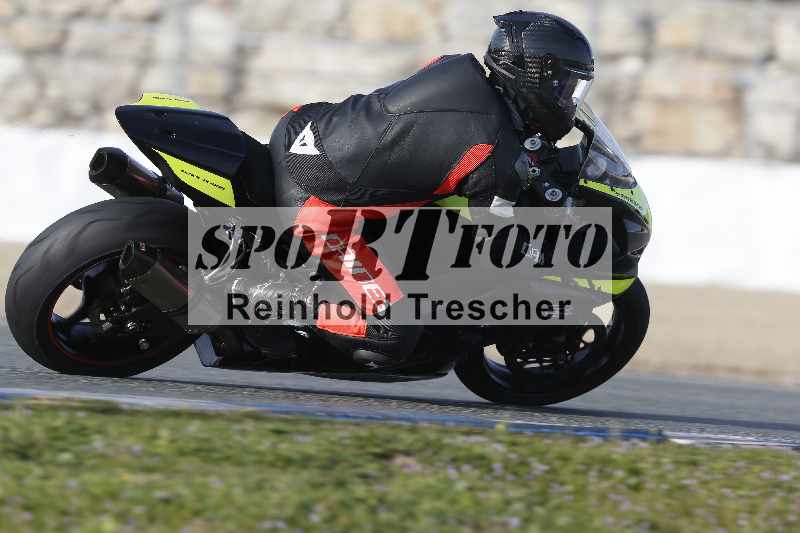 /Archiv-2024/01 26.-28.01.2024 Moto Center Thun Jerez/Gruppe gruen-green/87